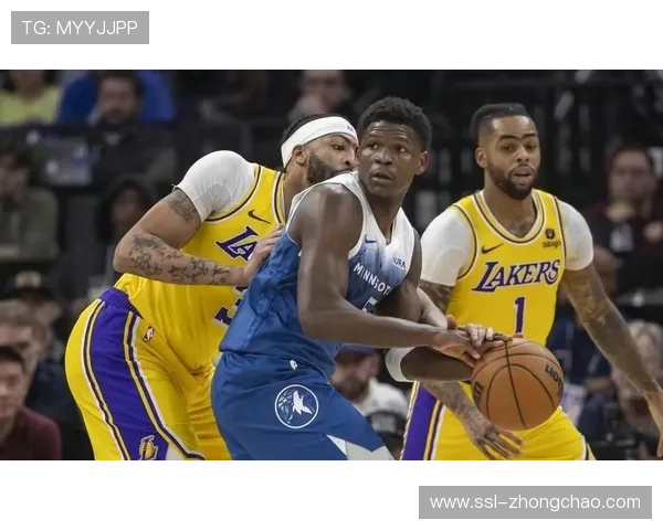 爵士106-108惜败湖人,詹姆斯关键上篮锁定胜局