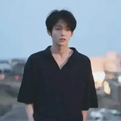 成菲昕